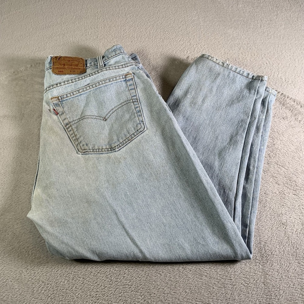 Vintage Levis 560 Jeans Mens 38x28 (Tag 38x30) Blue Light Wash Denim Made In USA